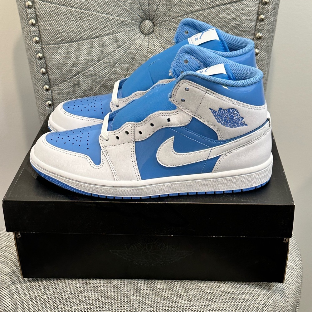 Air Jordan Retro High OG Sneakers, Size 8